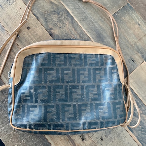 Fendi Vintage Zucca Crossbody Bag - Picture 8 of 8